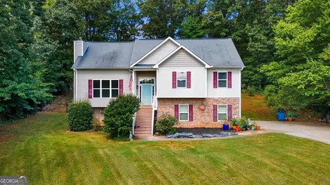 66 Hopkins Farm Dr, Adairsville, GA 30103