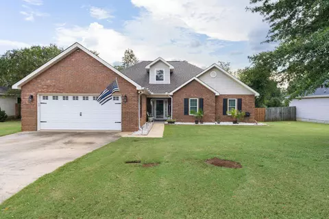 204 Cumberland Woods Ter, Warner Robins, GA 31088