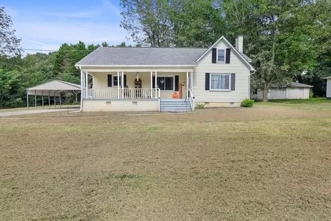 420 Price St, Roanoke, AL 36274