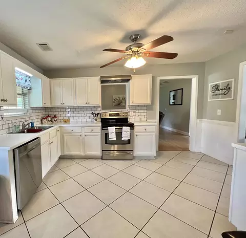 742 Dixie Rd, Covington, GA 30014 photo 5