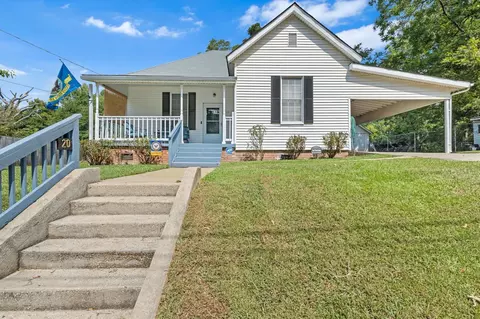 20 Wilson St, Manchester, GA 31816