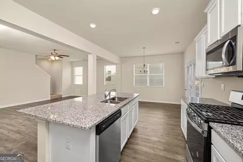 11870 Conrad Cir #67, Hampton, GA 30228 photo 7