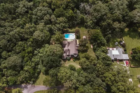 213 Shannon Dr, Jeffersonville, GA 31044