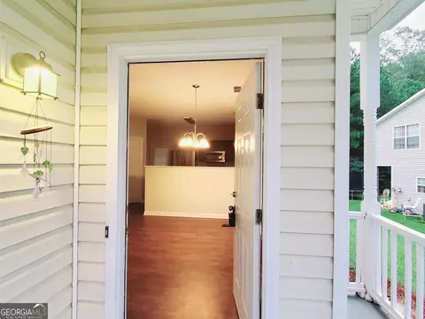 6676 Sunset Hills Blvd, Rex, GA 30273 photo 3