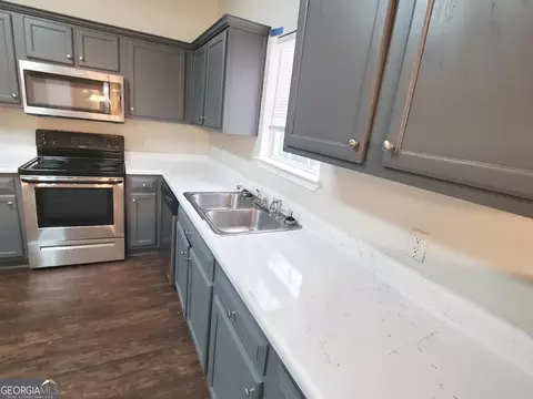 6676 Sunset Hills Blvd, Rex, GA 30273 photo 9