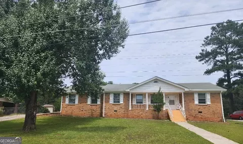 1278 Burbank Trl, Morrow, GA 30260