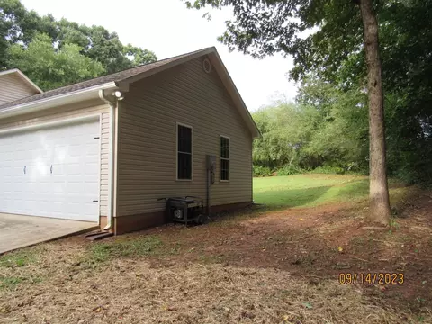 2031 Level Grove Rd, Cornelia, GA 30531 photo 11
