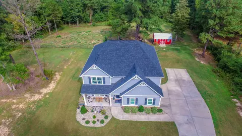 703 Fairview Rd, Brooks, GA 30205 photo 2