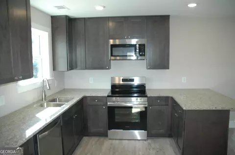 1045 Polk St, Lagrange, GA 30240 photo 2