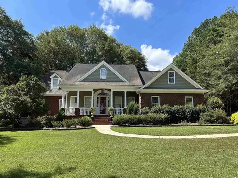 111 Maplewood Dr, Griffin, GA 30224