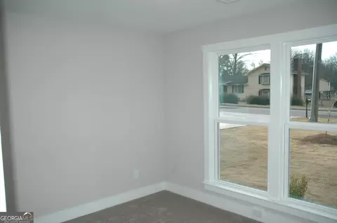 921 B Arizona St, Lagrange, GA 30240 photo 4
