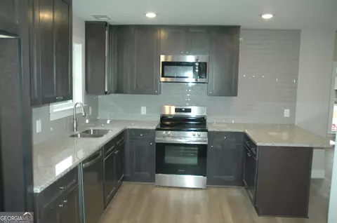 921 B Arizona St, Lagrange, GA 30240 photo 2