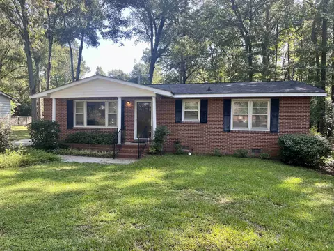 611 Park Ave, Sandersville, GA 31082