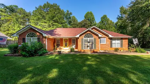 577 Rosemont Rd, Lagrange, GA 30241 photo 1