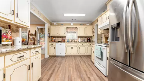 577 Rosemont Rd, Lagrange, GA 30241 photo 4
