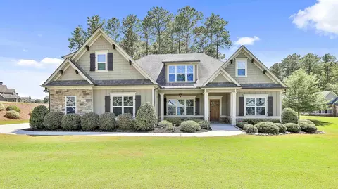 124 Big Horn Dr, Newnan, GA 30265