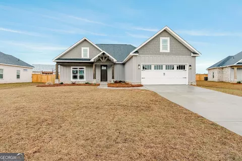109 Mosswood Ct, Kathleen, GA 31047