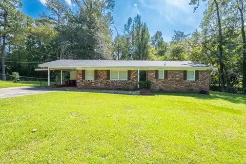 794 Winchester Cir, Macon, GA 31210