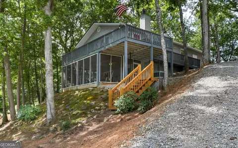 272 Hidden Cove Ln, Hayesville, NC 28904