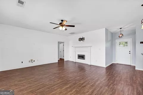 313 Kendall Ct, Perry, GA 31069 photo 5