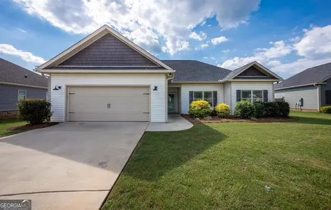 313 Kendall Ct, Perry, GA 31069 photo 1