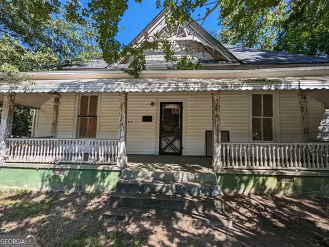 435 Elm St, Barnesville, GA 30204