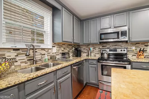 44 Black Diamond Dr, Fairburn, GA 30213 photo 14