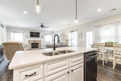 503 Barbara Ct, Forsyth, GA 31029 photo 18