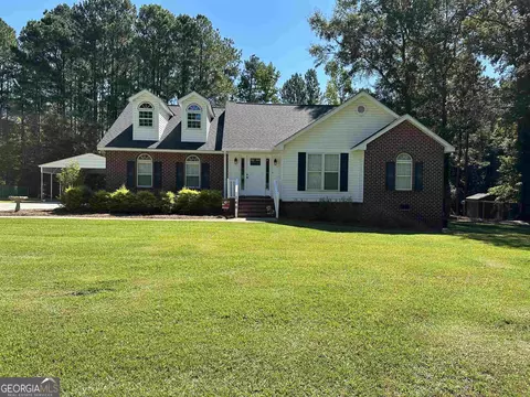 168 Southern Walk Cir, Gray, GA 31032