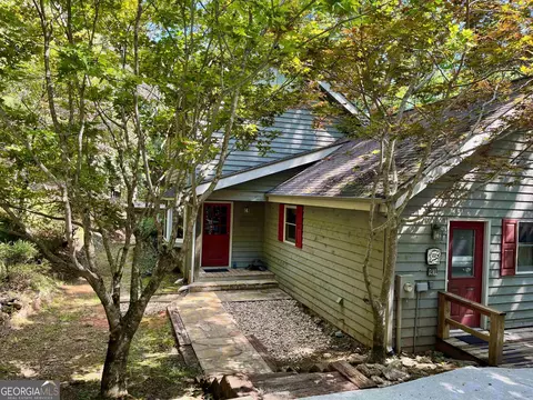 241 Hawk Hill Ln, Lakemont, GA 30552