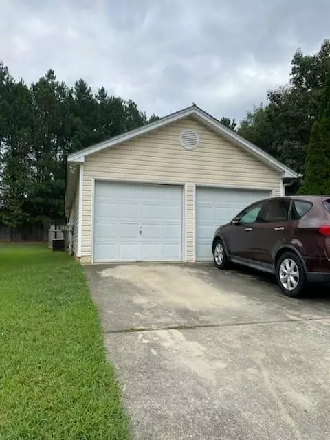 3607 Oakland Spring Ct, Snellville, GA 30039