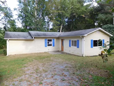 83 Jarrett Loop NW, Adairsville, GA 30103