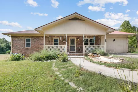 128 Blackburn Rd, Cleveland, GA 30528