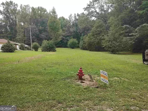 77 Rosser Ln, Locust Grove, GA 30248