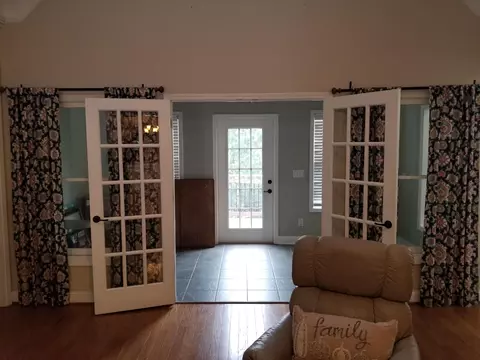 9227 Golfview Cir, Covington, GA 30014 photo 9
