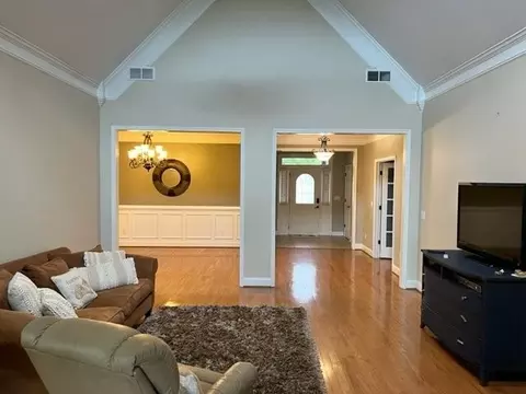 9227 Golfview Cir, Covington, GA 30014 photo 5