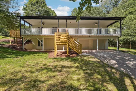 129 Riverlake Dr, Woodstock, GA 30188