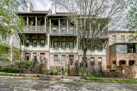 411 Latimer St, Woodstock, GA 30188