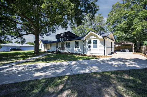 51 Johnson Dr, Danielsville, GA 30633