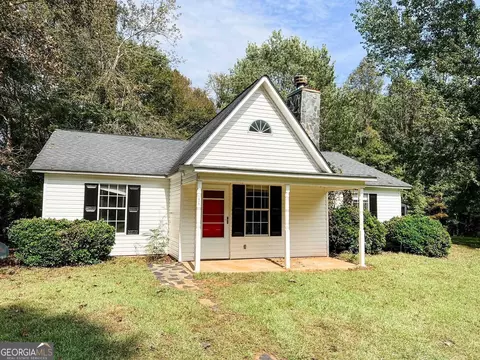 1816 Rock Mills Rd, Lagrange, GA 30240 photo 2