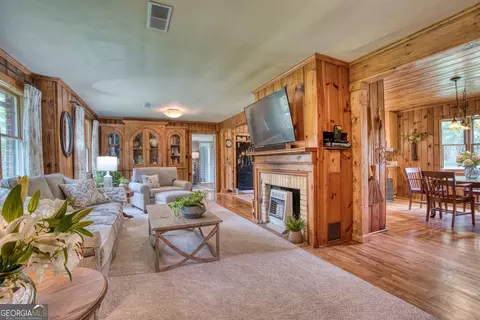 6784 Blacks Bluff Rd SW, Cave Spring, GA 30124 photo 3