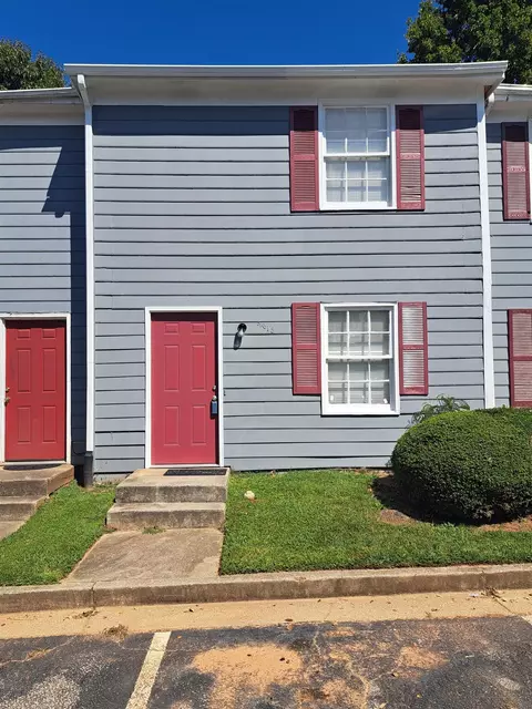 2618 Evans Mill Dr, Lithonia, GA 30058