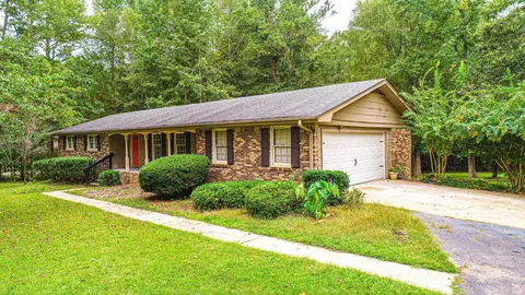 30 Wynfield Dr, Stockbridge, GA 30281