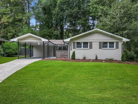 2639 Riggs Drs, East Point, GA 30344