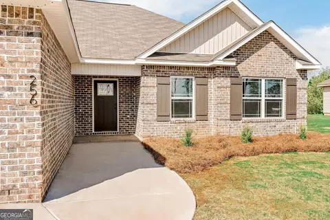 256 Overton Dr, Perry, GA 31069 photo 2