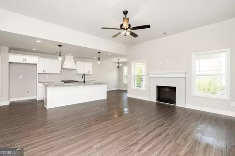 256 Overton Dr, Perry, GA 31069 photo 8