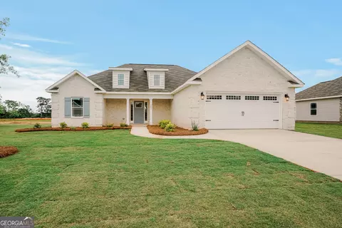 241 Overton Dr, Perry, GA 31069