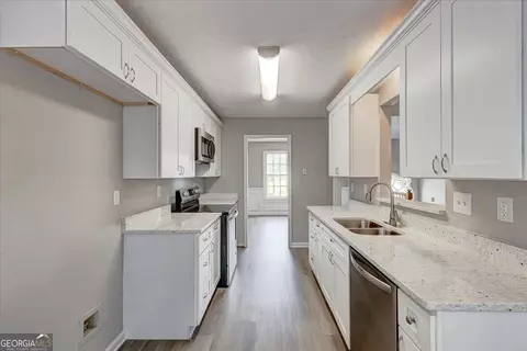 1185 Eagles Pass, Mcdonough, GA 30252 photo 5