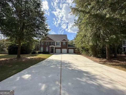 40 Colonial Ct, Senoia, GA 30276
