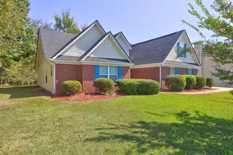185 Oakwood Dr, Eatonton, GA 31024